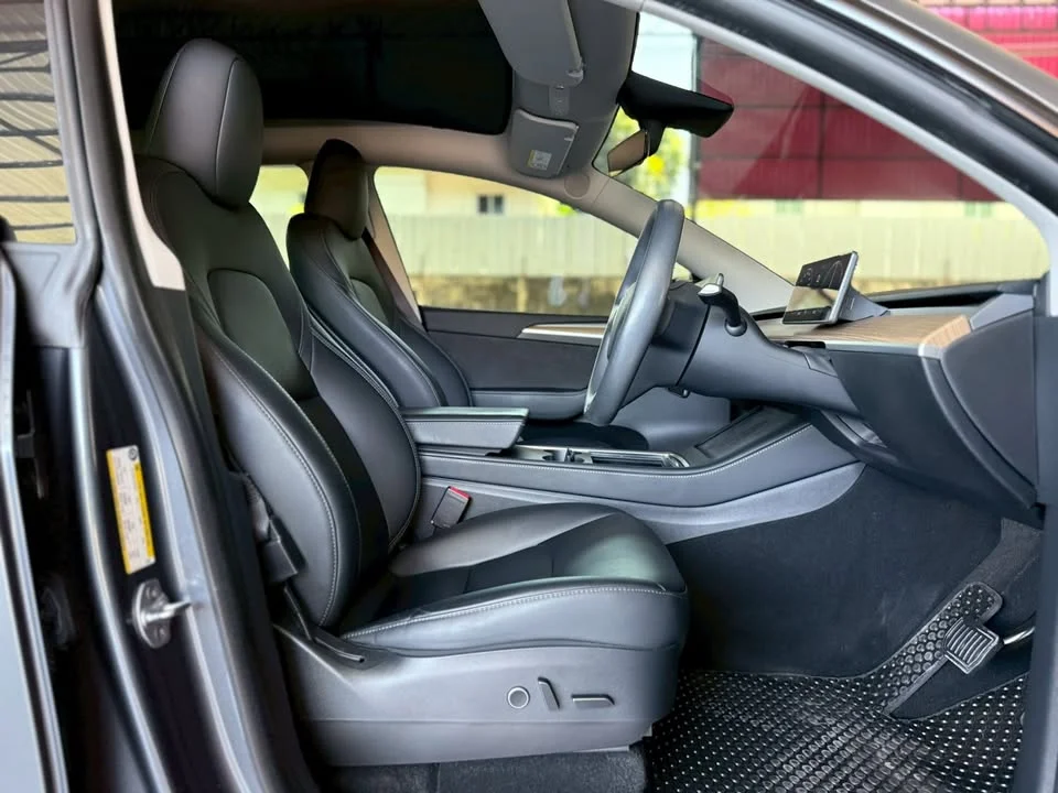2022 Tesla Model Y 3