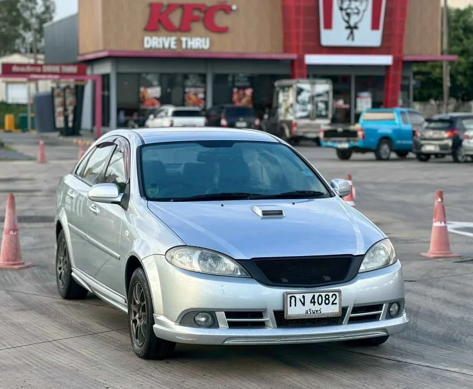 2010 Chevrolet Optra 3