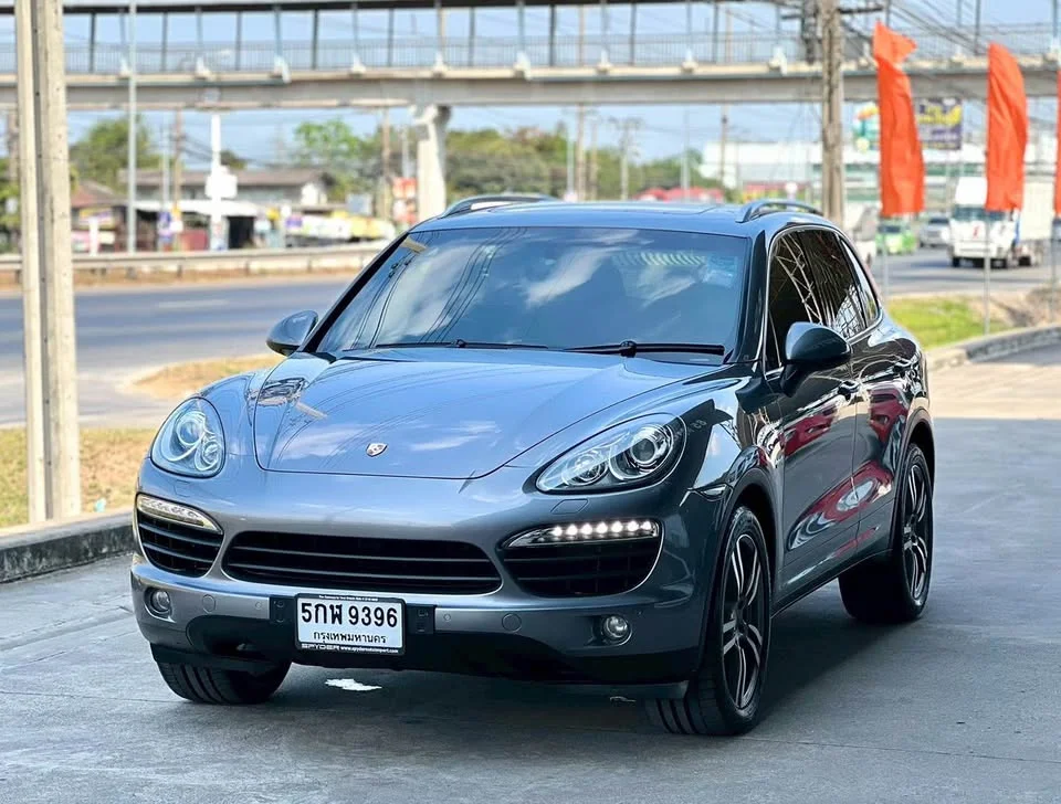 2011 Porsche Cayenne II 3