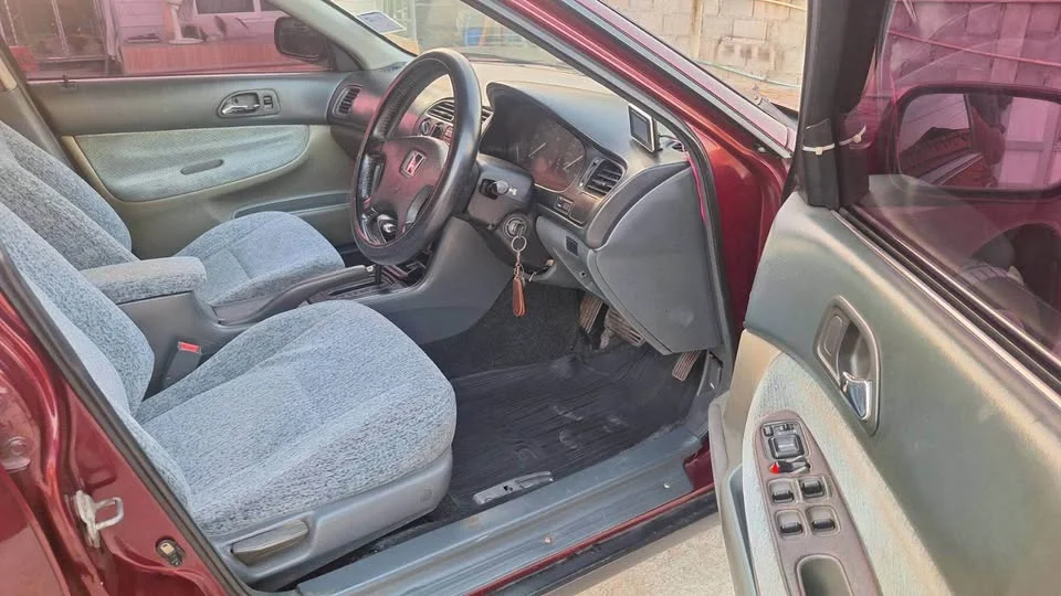 1995 Honda Accord V 3