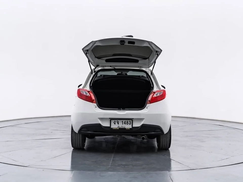 2010 Mazda 2 II 2