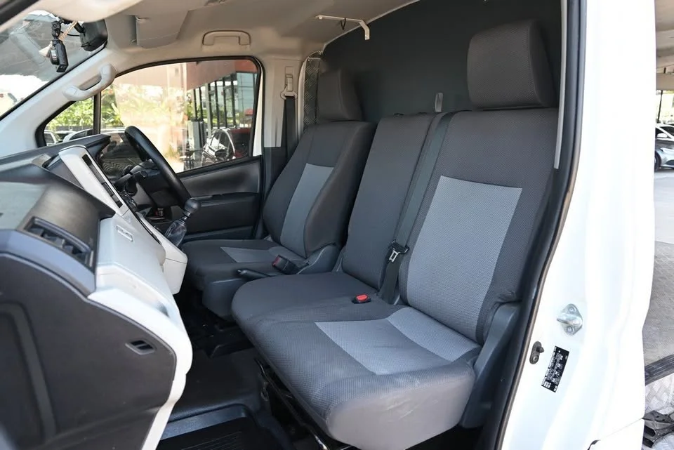 2022 Toyota HiAce VI (H300) 3