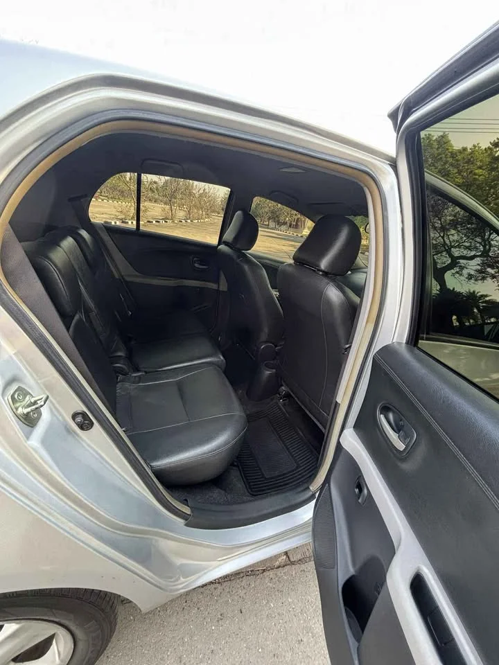 2007 Toyota Yaris II 3