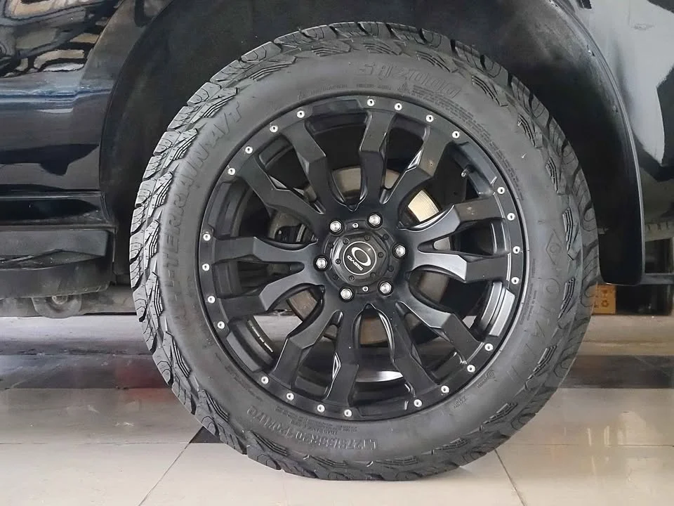 2020 Ford Everest II 3
