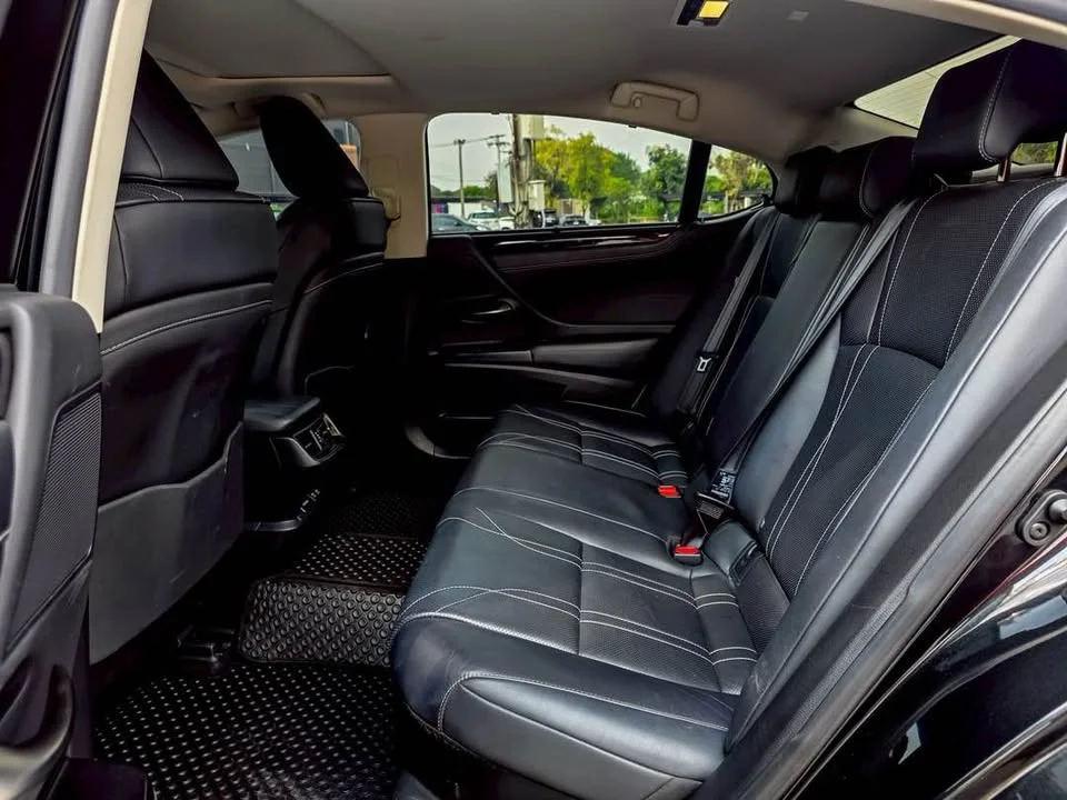 2021 Lexus ES VII 3