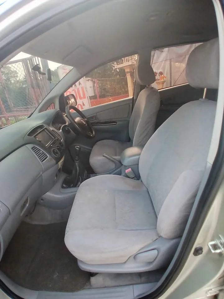 2008 Toyota Innova I 3