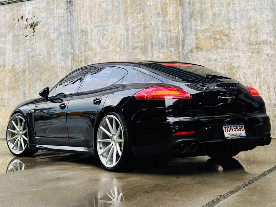 2015 Porsche Panamera I 3