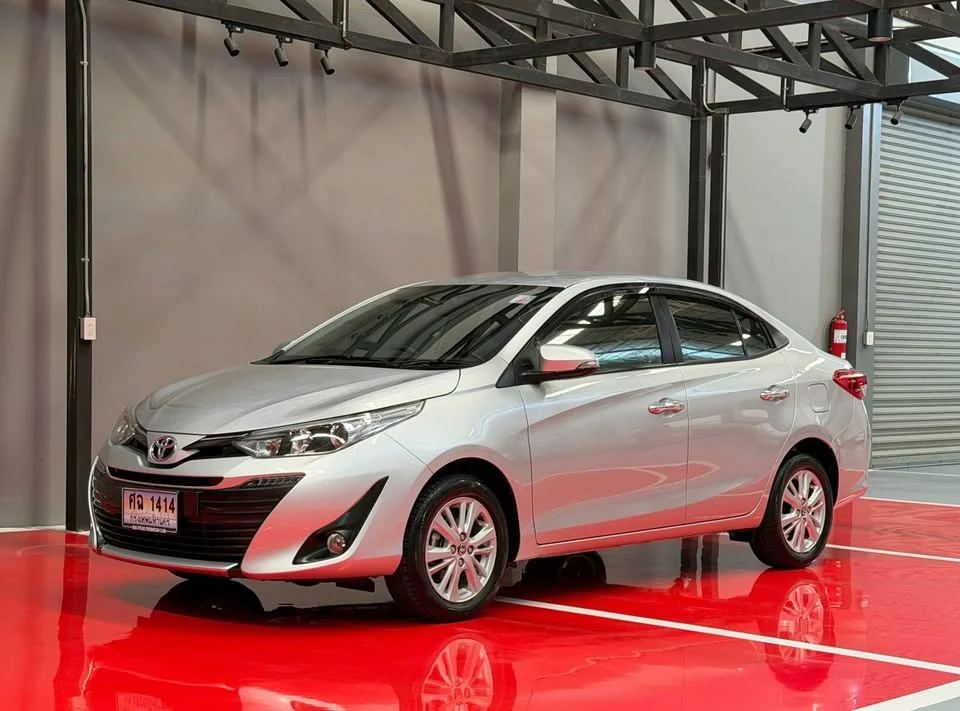 2019 Toyota Yaris ATIV III 2