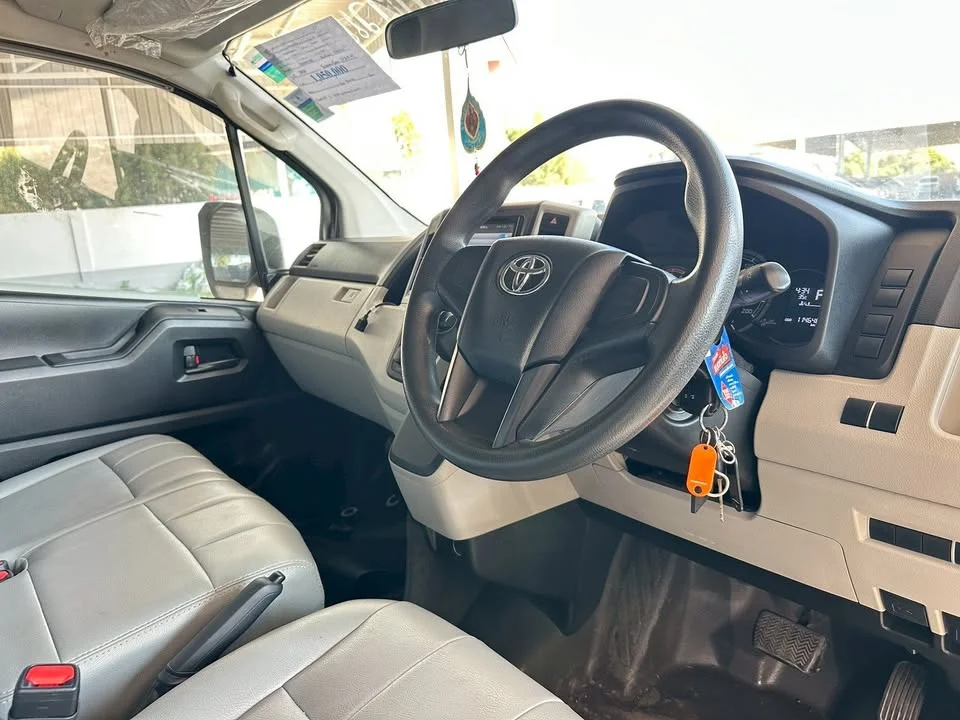 2020 Toyota Commuter VI (H300) 3