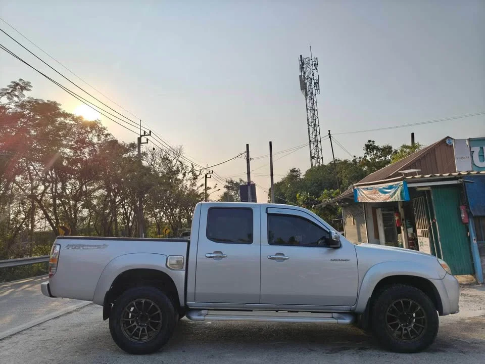 2010 Mazda BT-Series I 2