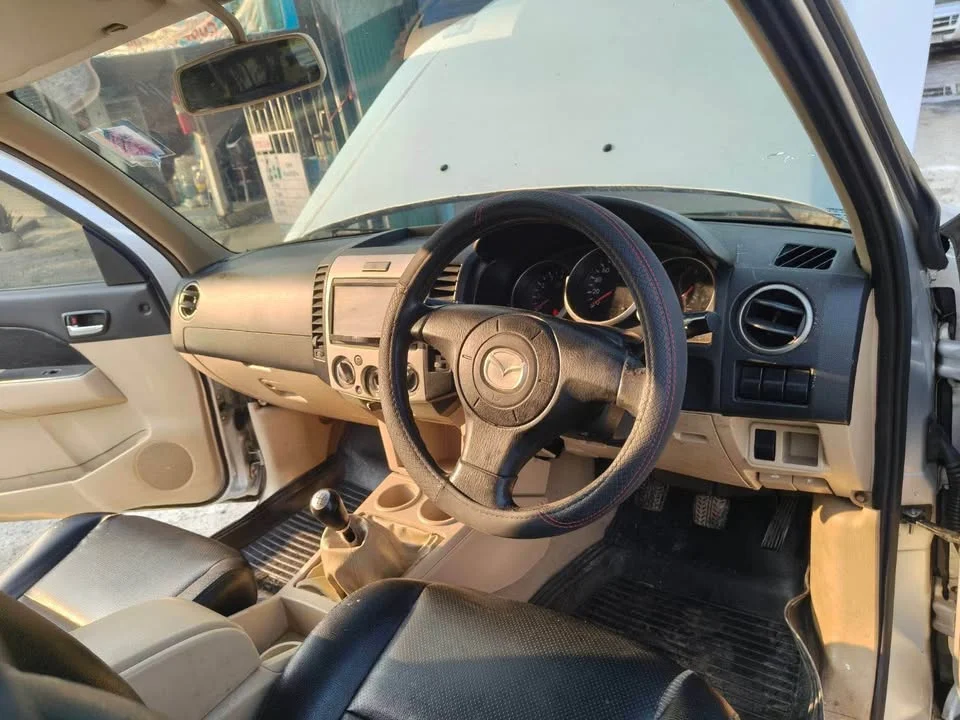 2010 Mazda BT-Series I 3