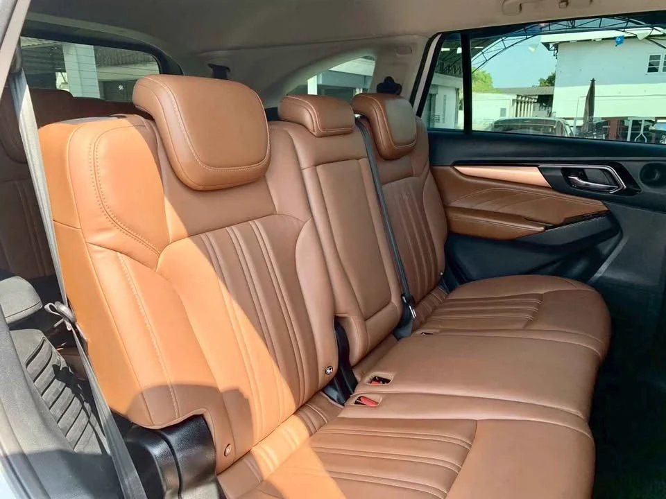 2021 Isuzu MU-X II 3