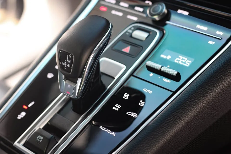 2017 Porsche Panamera II 2