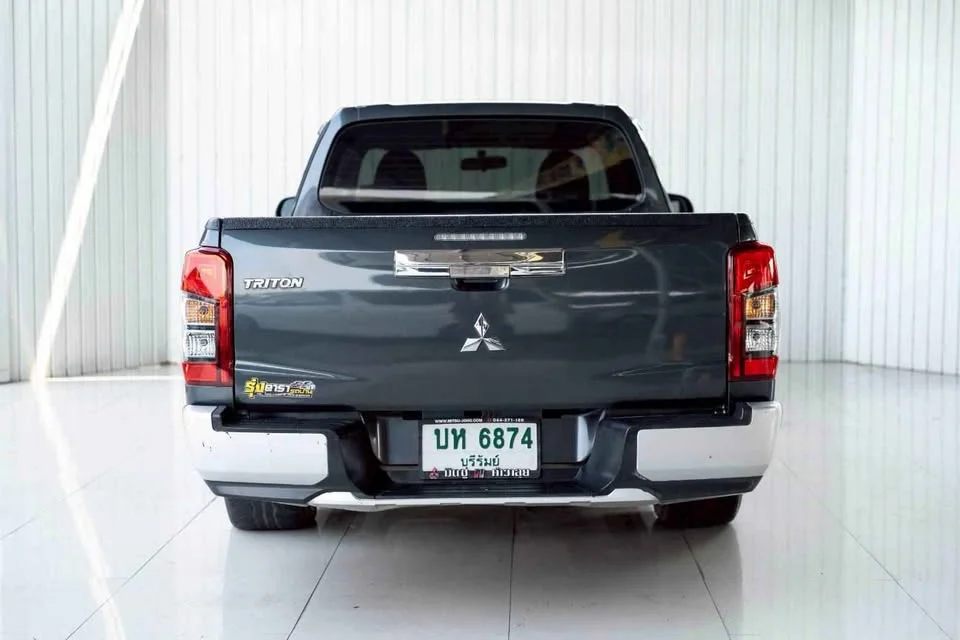 2022 Mitsubishi Triton V 2