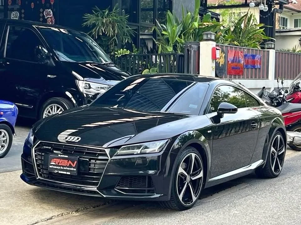Audi TT Mk3 2
