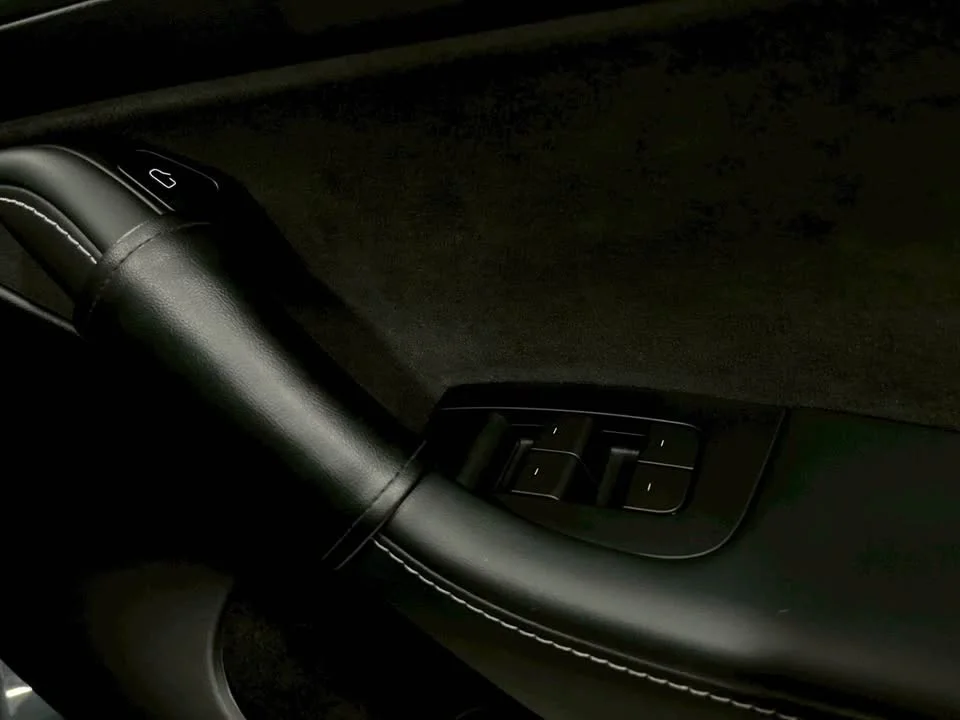 2023 Tesla Model Y 3