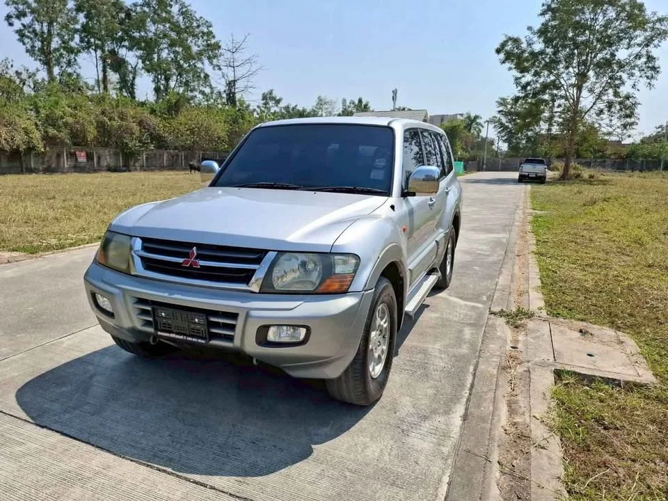 2001 Mitsubishi Pajero III 3