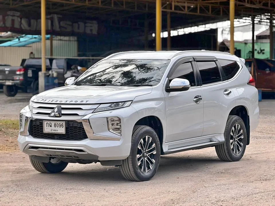 2019 Mitsubishi Pajero Sport III 3