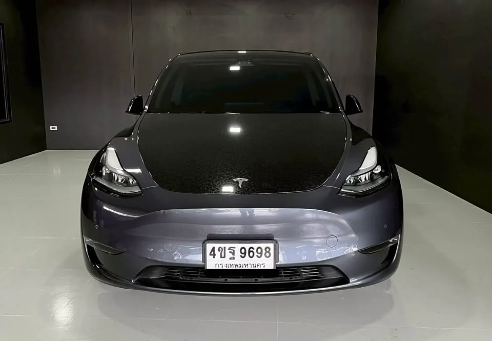 2023 Tesla Model Y 3