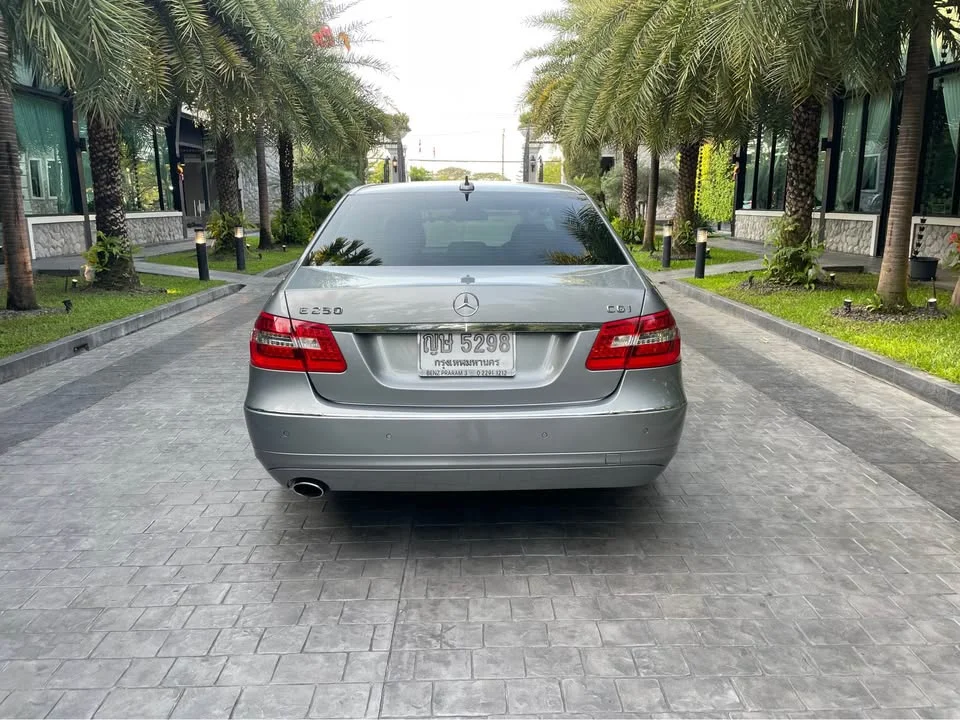 2011 Benz E-Class W212 2
