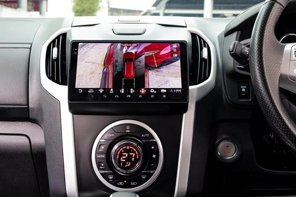 2019 Isuzu MU-X I 3