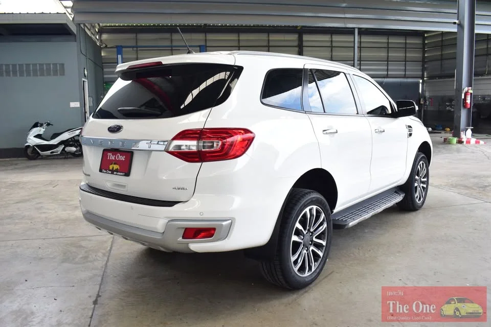 2018 Ford Everest II 2