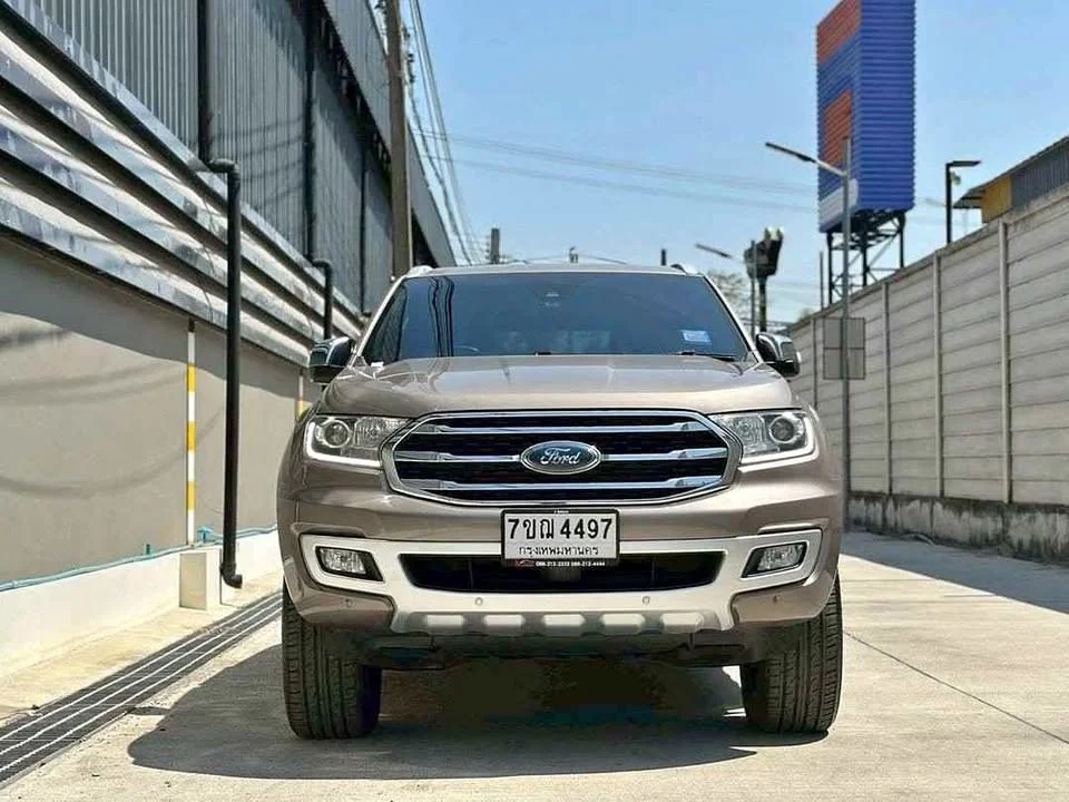 2018 Ford Everest II 2