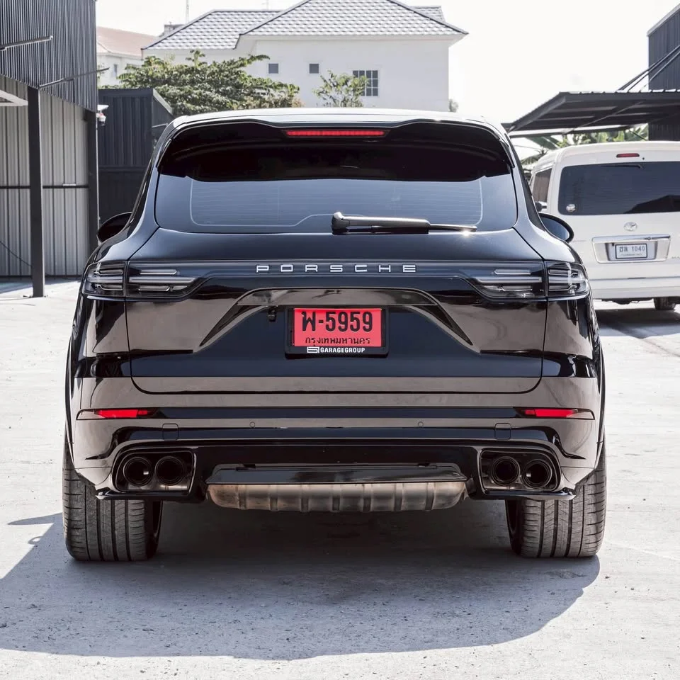 2011 Porsche Cayenne II 3