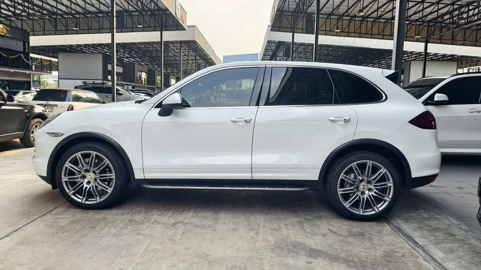 2012 Porsche Cayenne II 2