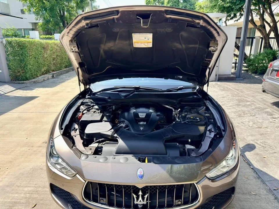 2017 Maserati Ghibli Tipo M157 2
