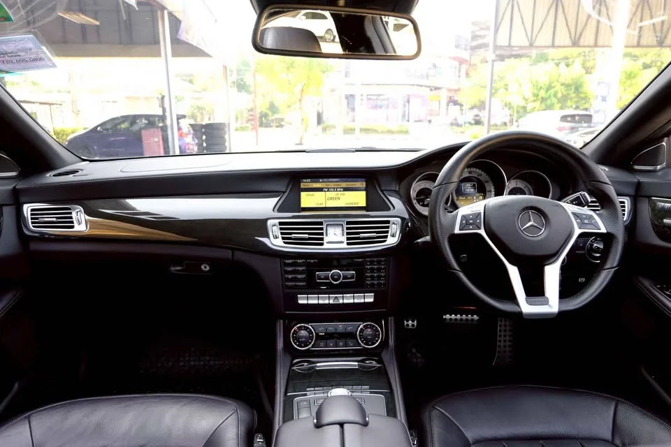 2012 Benz CLS-Class C218 3