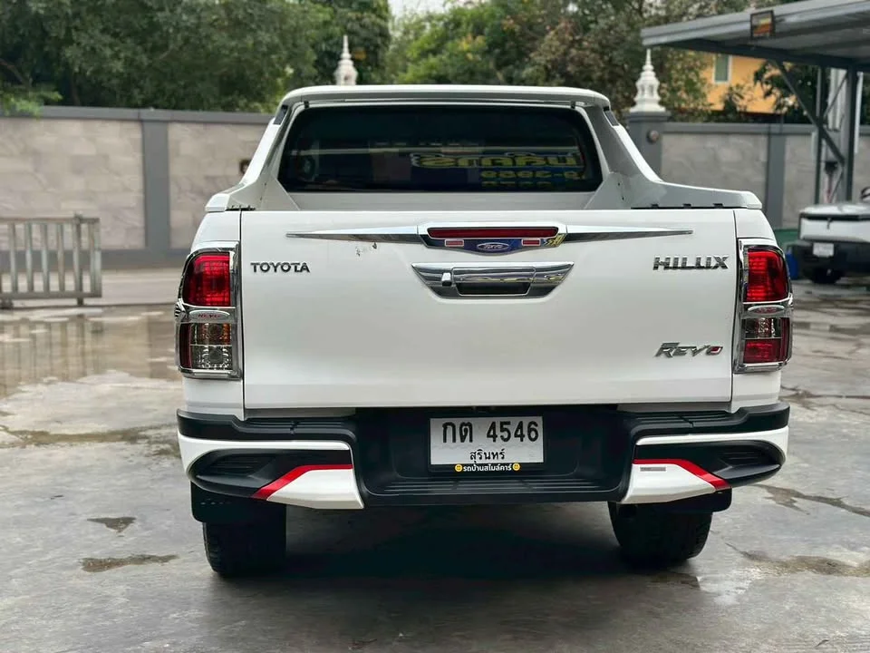 2016 Toyota Hilux VIII 3