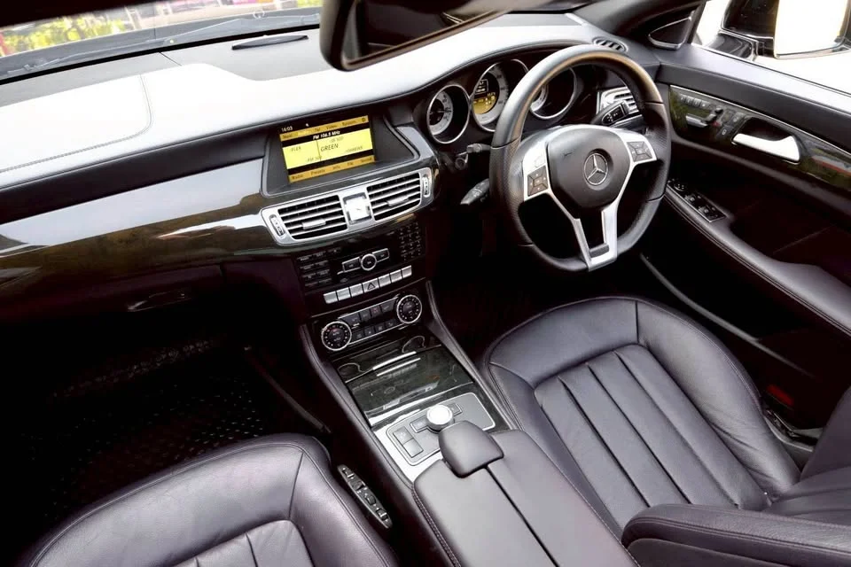2012 Benz CLS-Class C218 3