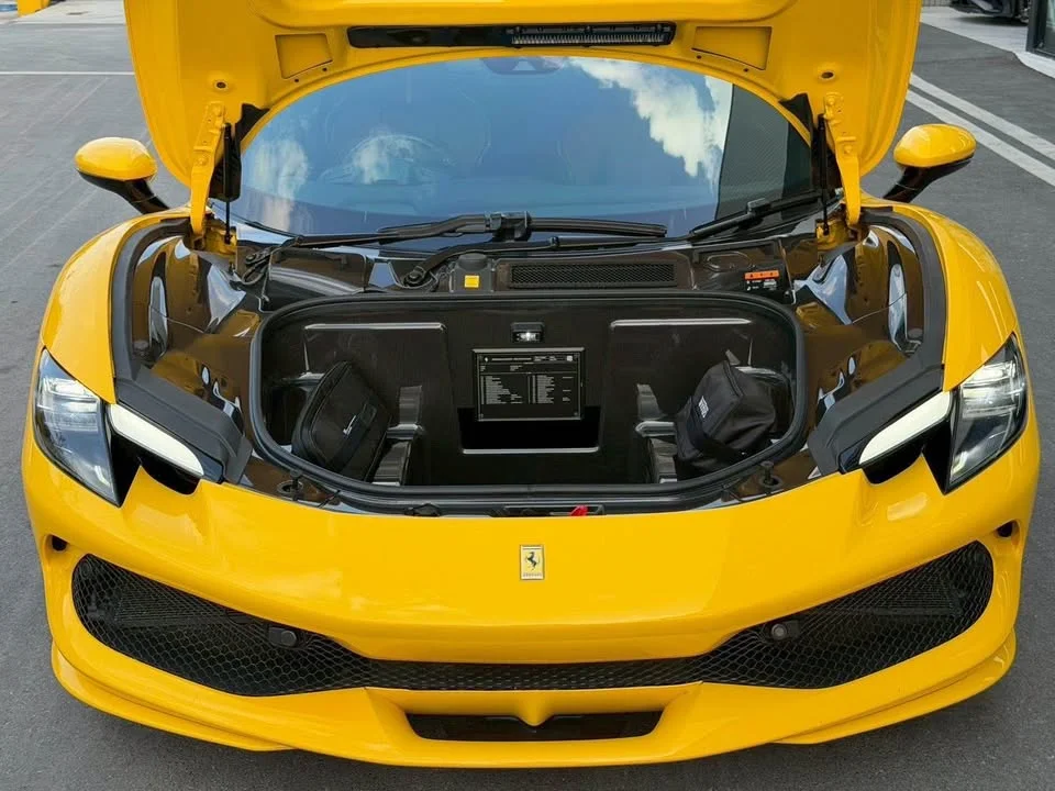 2023 Ferrari SF90 Stradale 2