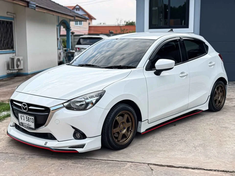 2016 Mazda 2 III 2