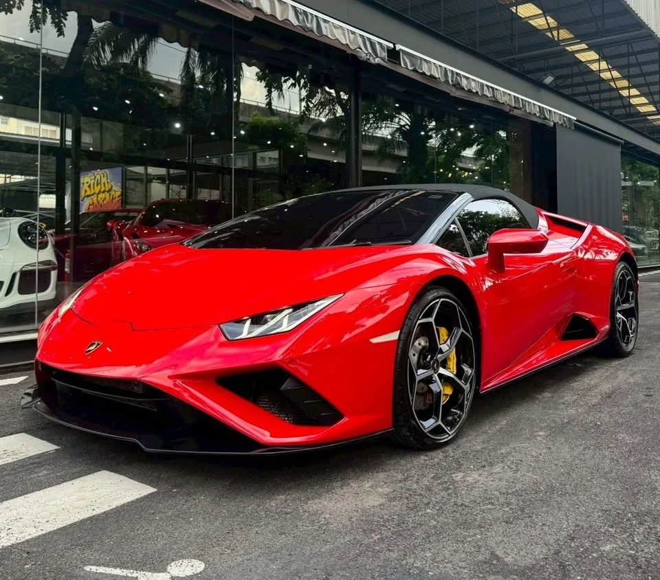 2022 Lamborghini Huracan 3