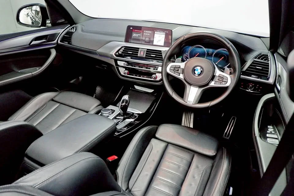 2018 BMW X3 G01, G08 3