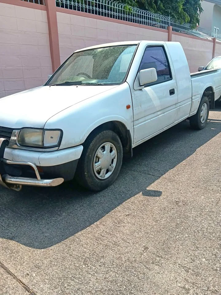 2001 Isuzu Faster Dragon Eyes III 3
