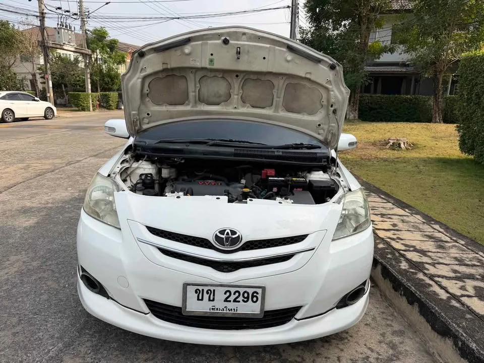 2010 Toyota Vios II 2