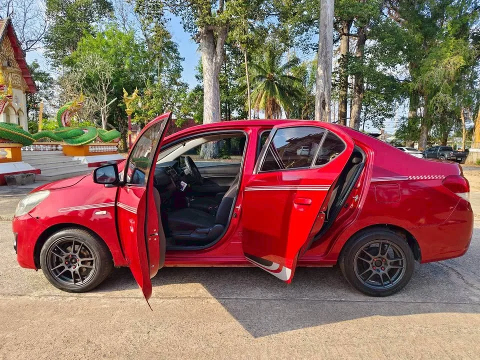 2013 Mitsubishi Attrage VI 3