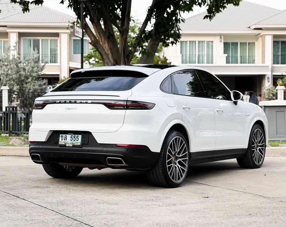 2021 Porsche Cayenne III 2