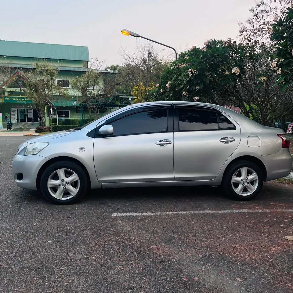 2010 Toyota Vios II 3