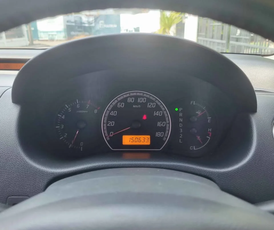 2011 Suzuki Swift I 2