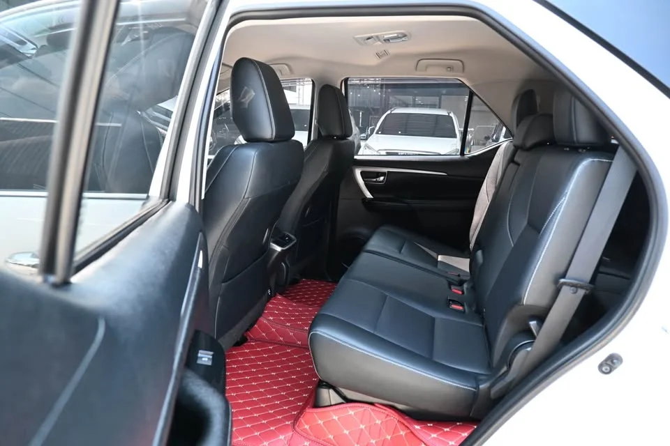 2020 Toyota Fortuner II 2