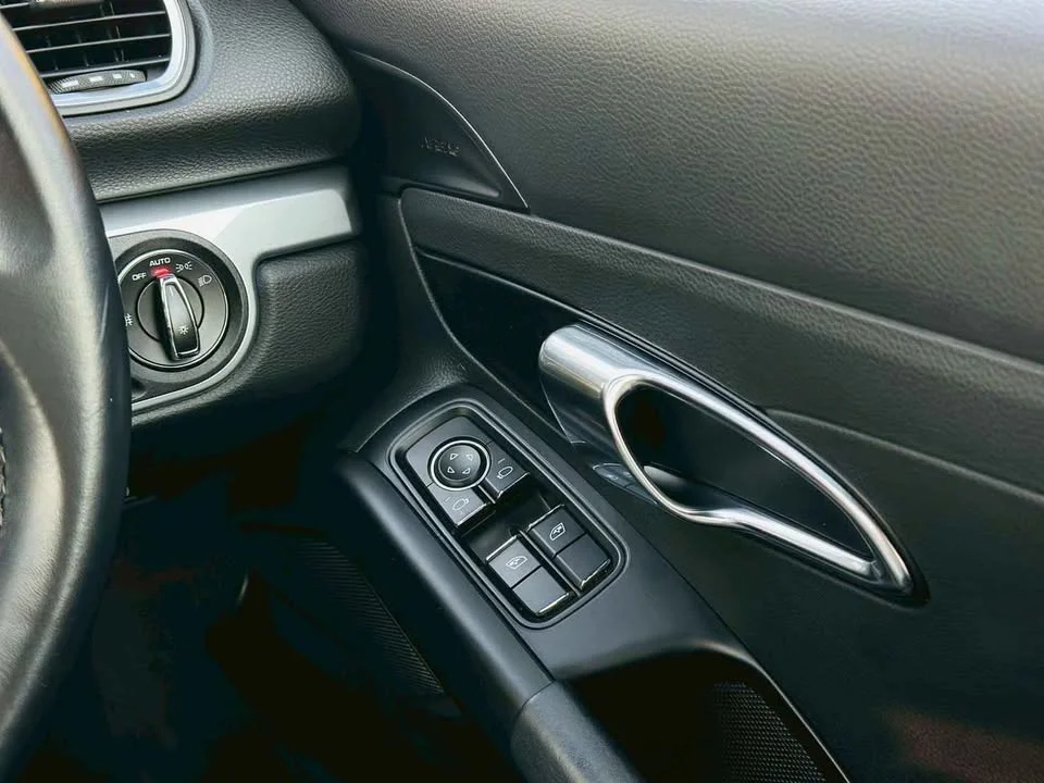 2017 Porsche 718 Boxster and Cayman IV 2