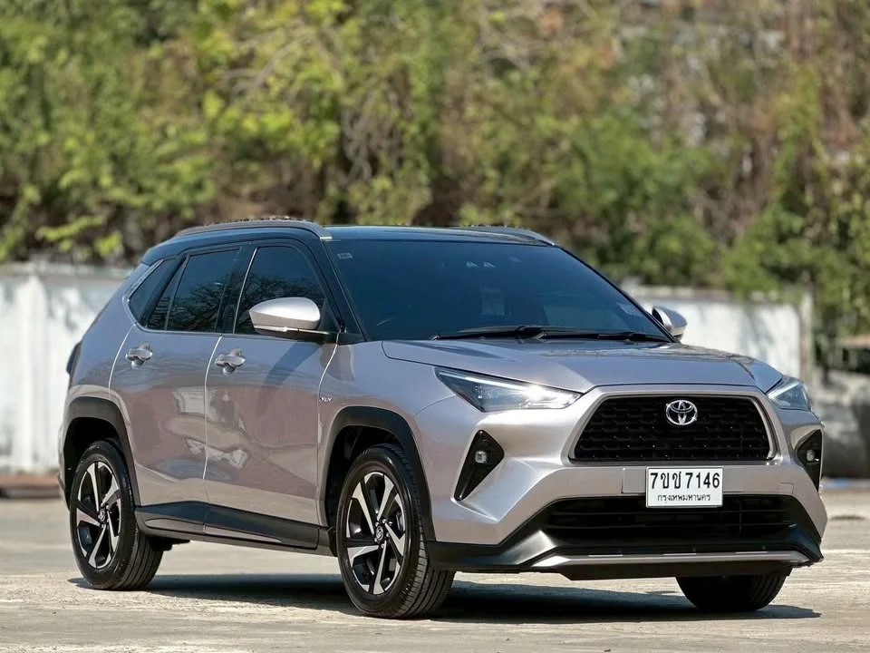 2024 Toyota Yaris Cross AC200 3