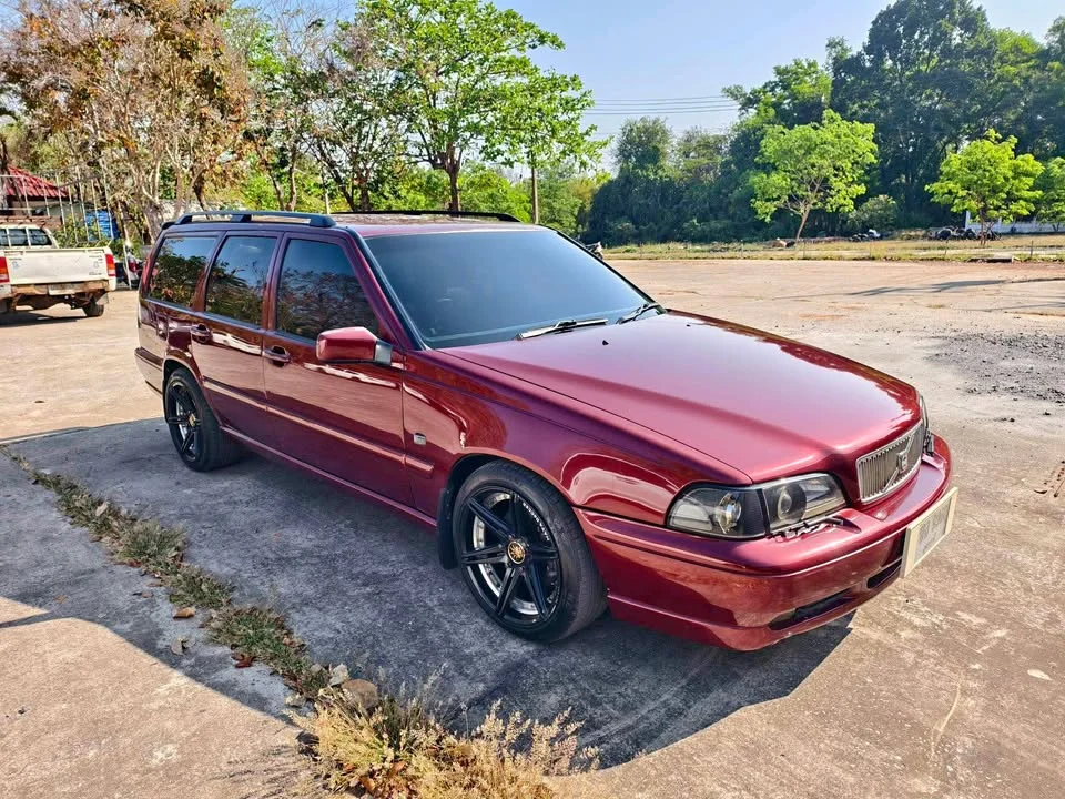 2002 Volvo V70 I 2