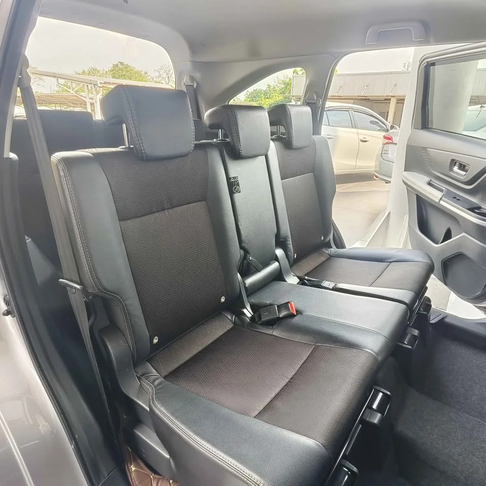 2023 Toyota Veloz III 2