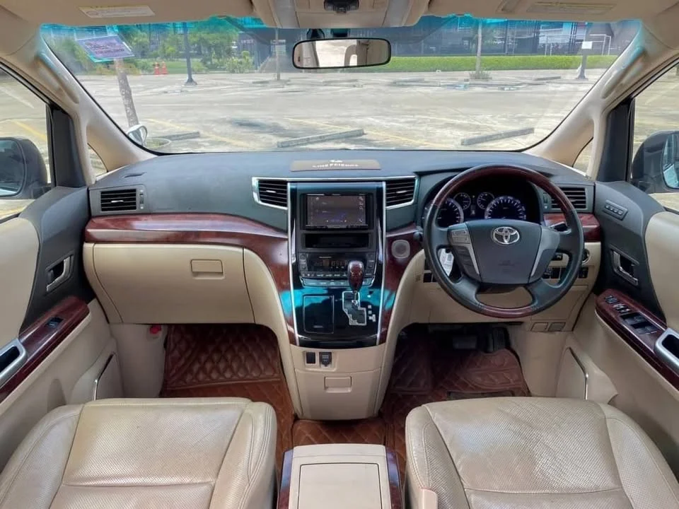 2009 Toyota Alphard, Vellfire II (AH20) 3