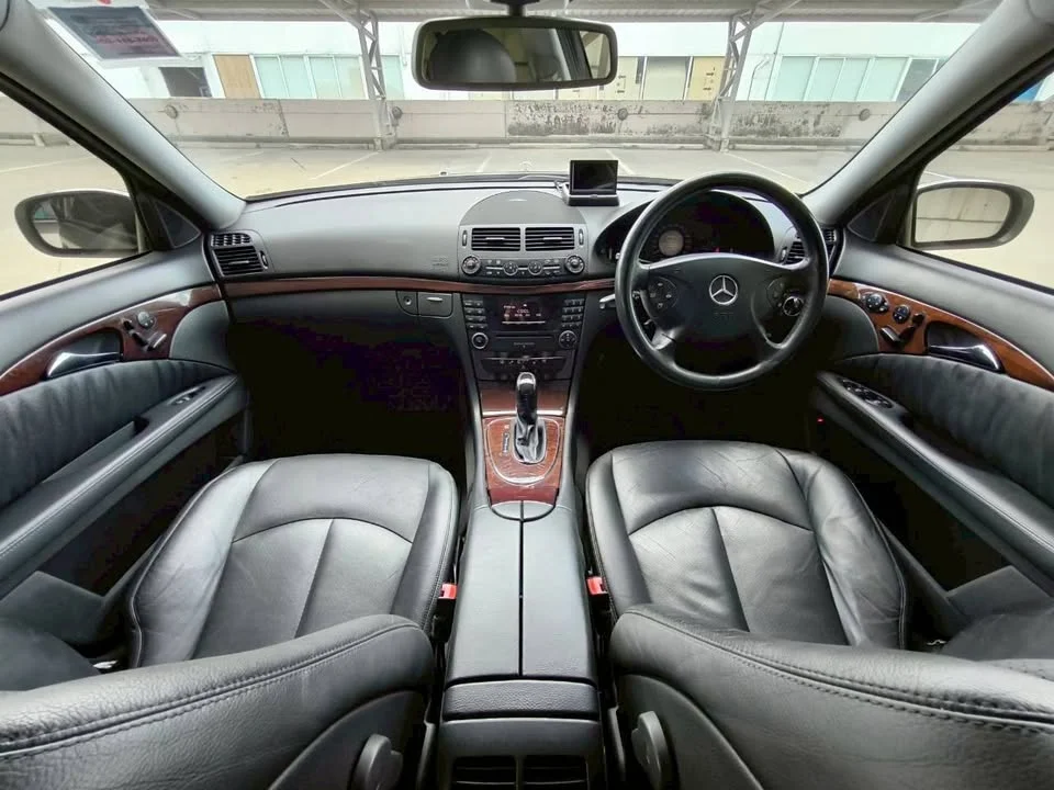 2006 Benz E-Class W211 2